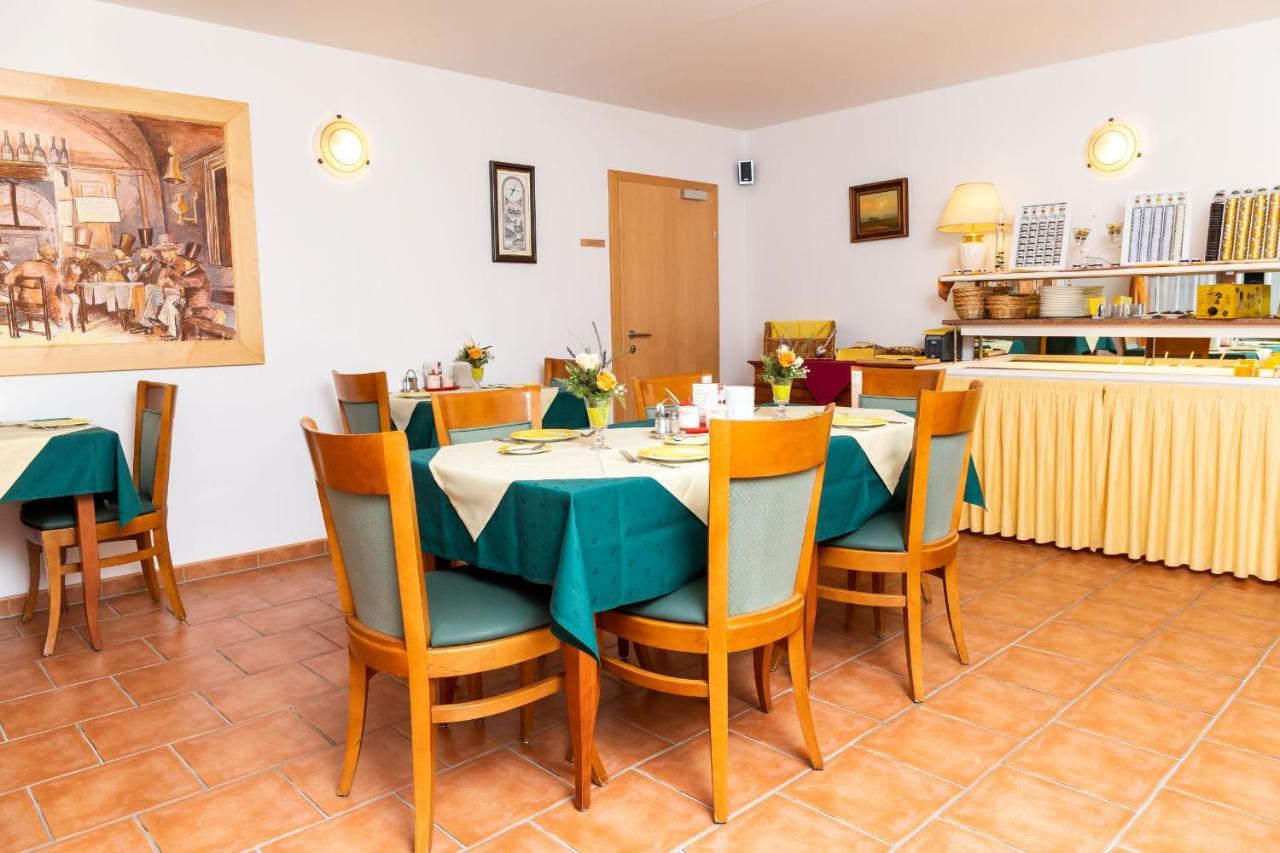 Villa Katharina Руст Екстериор снимка