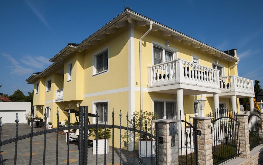 Villa Katharina Руст Екстериор снимка